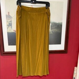 Garnet Hill Deep Gold Midi Skirt with draping slit. Size XL